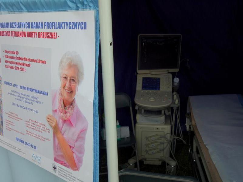 stanowisko do badań usg na Festynie Zdrowotnym