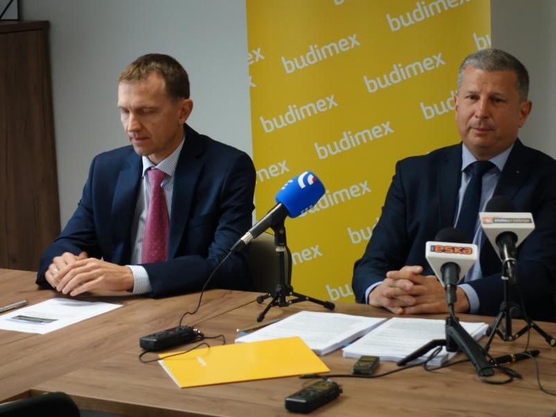 Podpisanie umowy dotyczącej realizacji inwestycji przy ul. Staszica 16