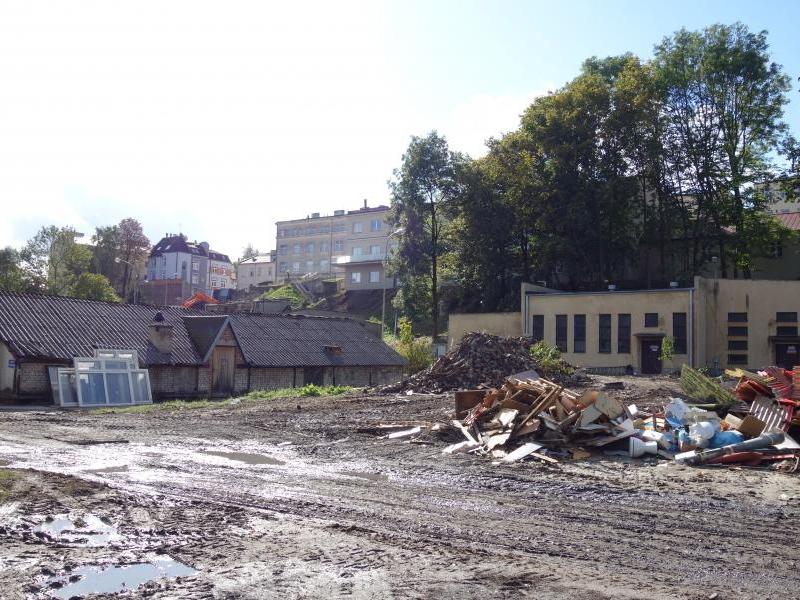 przygotowanie placu pod budowę przy Staszica 16 - foto:1.10.2019