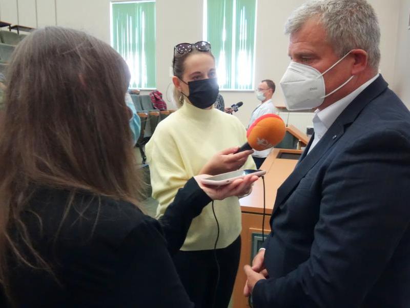 Kierownicy Klinik SPSK 1 apelują o szczepienie się  briefing prasowy 27.09.21