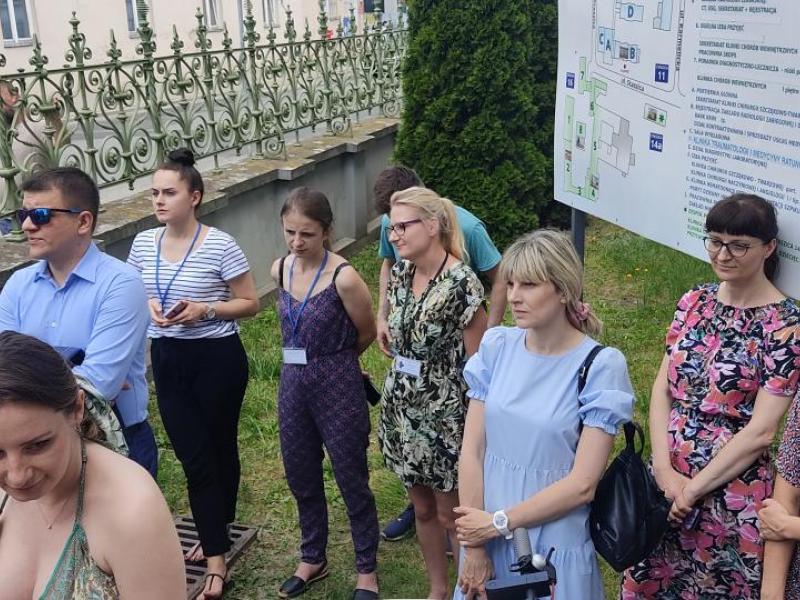 odsłonięcie rzeźby koziołka Stasia