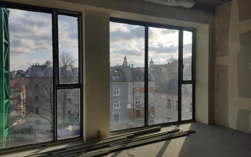 budowa przy ul. Staszica 16 - 3.12.2021 (fot. A.Guzowska)