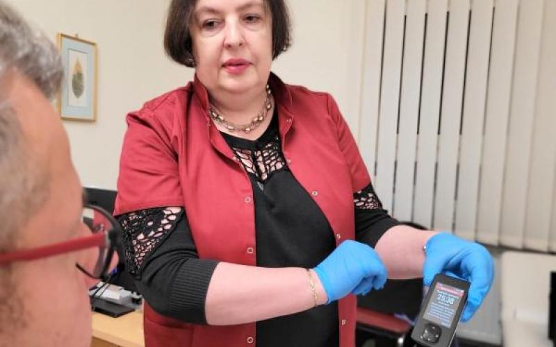 konsultacje w Światowym Dniu Cukrzycy - 14.11.2025 (mgr Dorota Drozd) _ fot. Anna Guzowska